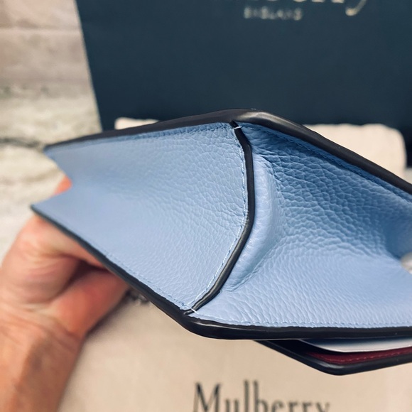 Limited edition - Mulberry small Darley crossbody Light Blue Silver Chain - Picture 5 of 10